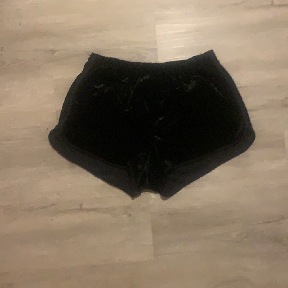 Velvet shorts